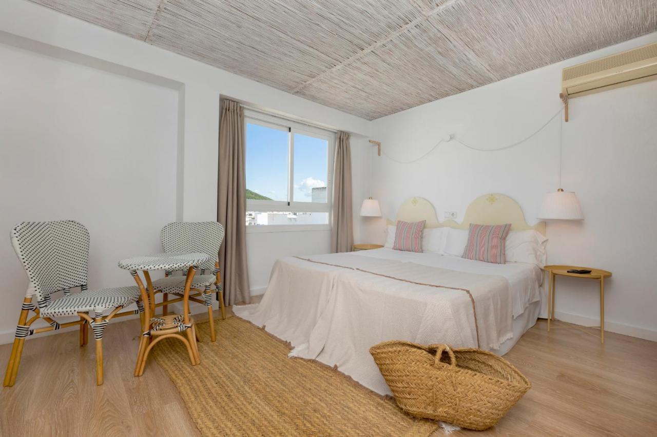 Can Beia Hostal Boutique (Adults Only) Сан-Антонио-Абад Экстерьер фото
